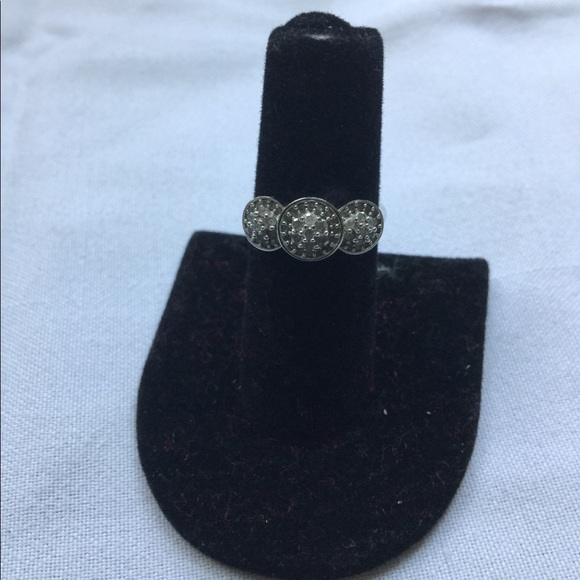 Diamond Ring - Picture 5 of 7